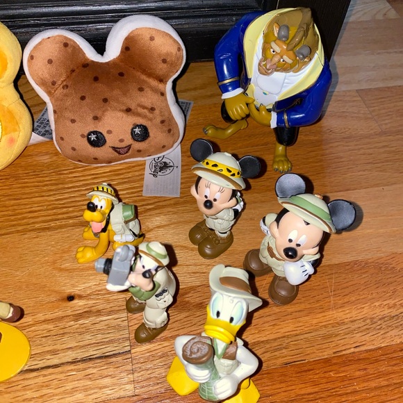 Disney Toys Mixed Lot. Wishables; Ooshie; Tsum Tsum; Figurines - Picture 2 of 14